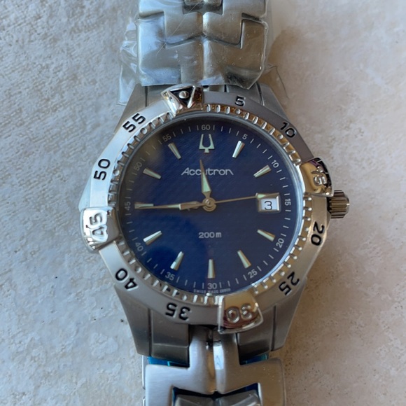 Accutron men Blue face - Picture 2 of 5